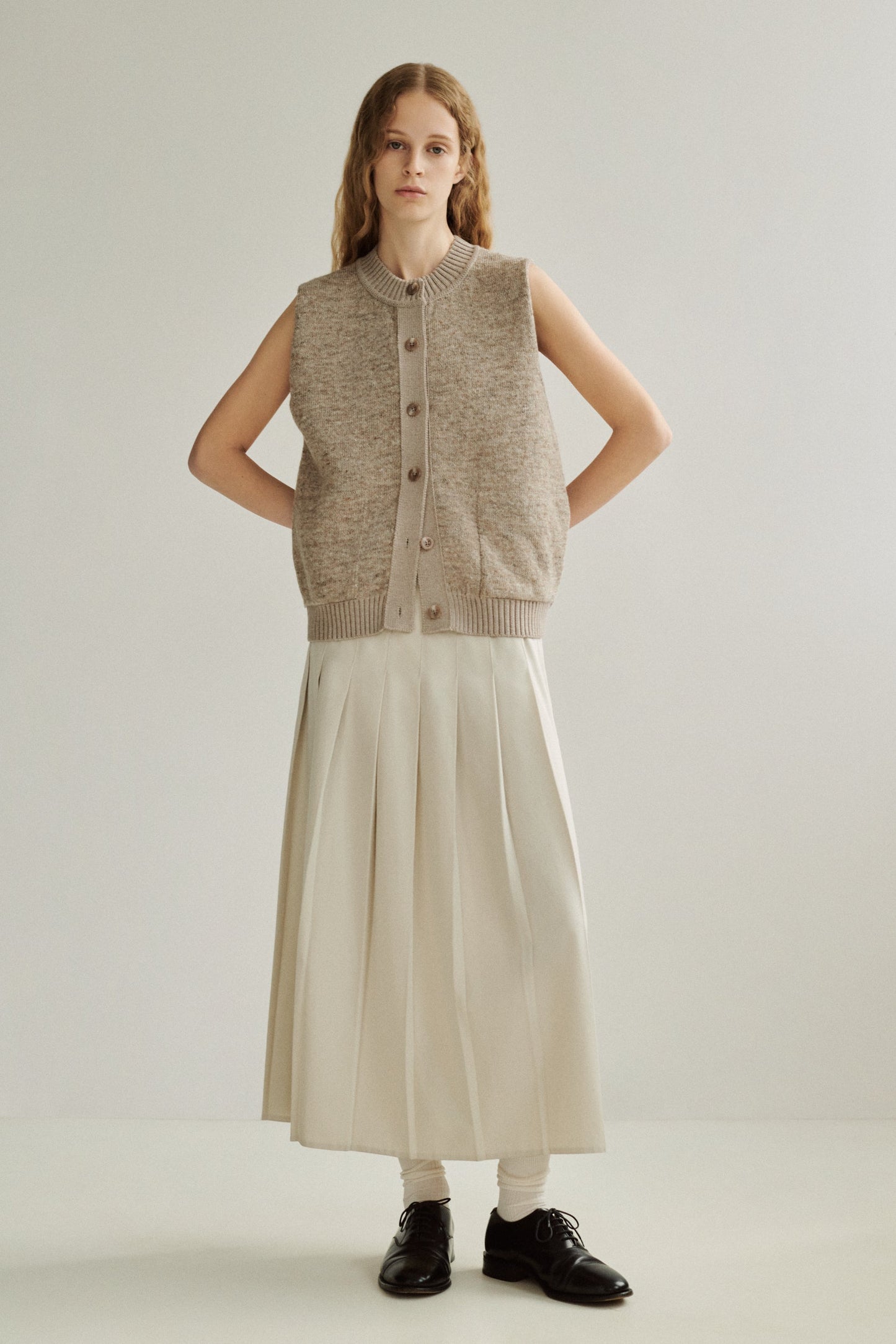 VENØ ICELANDIC WOOL BUTTON VEST