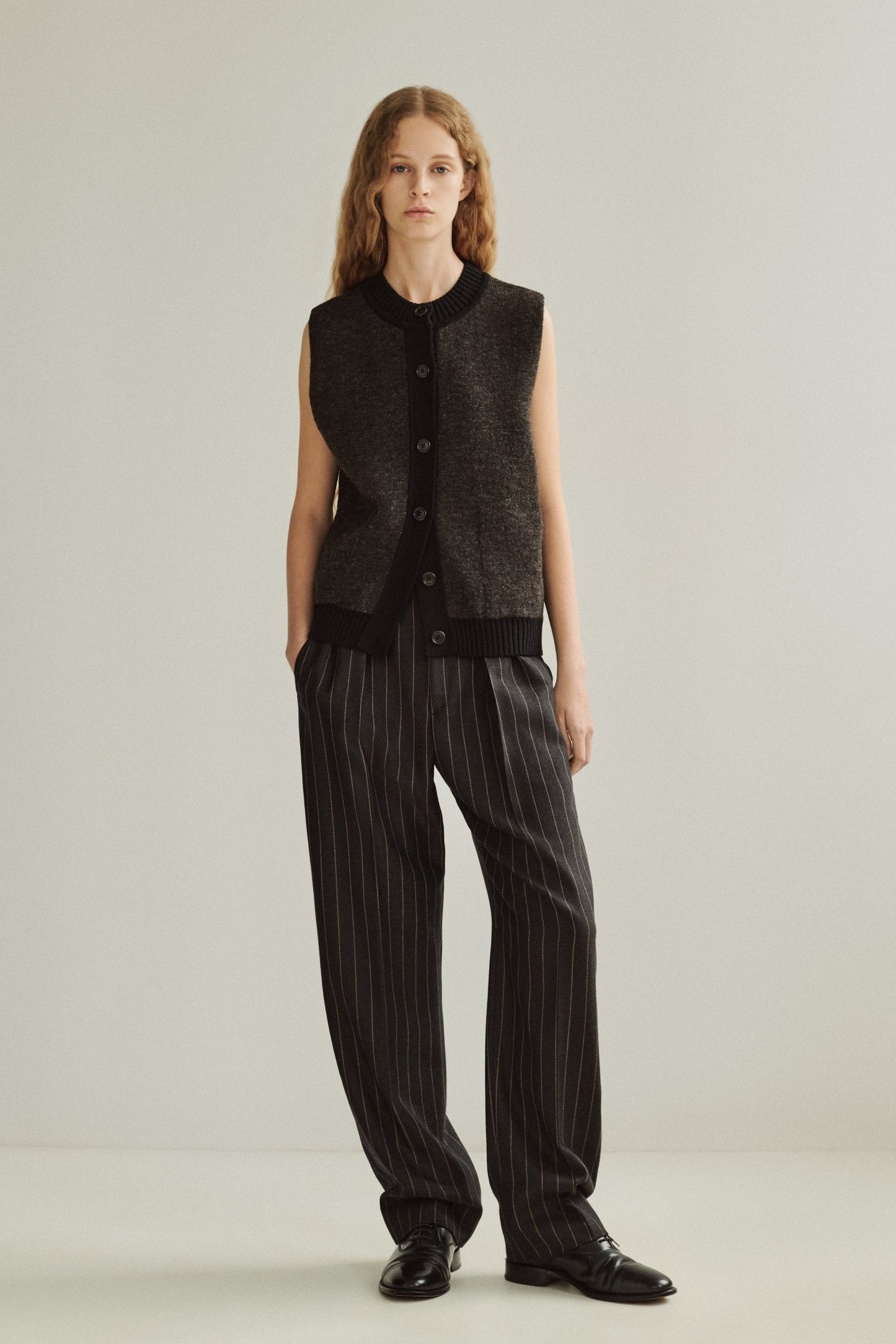 VENØ ICELANDIC WOOL BUTTON VEST