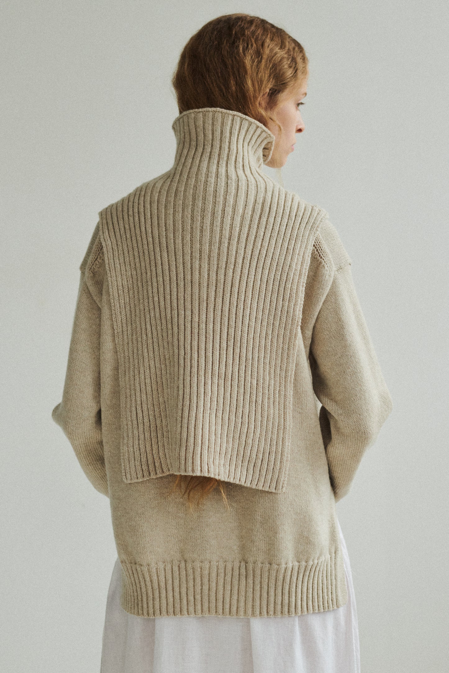 ASKØ LAMBSWOOL SWEATER 2-IN-1