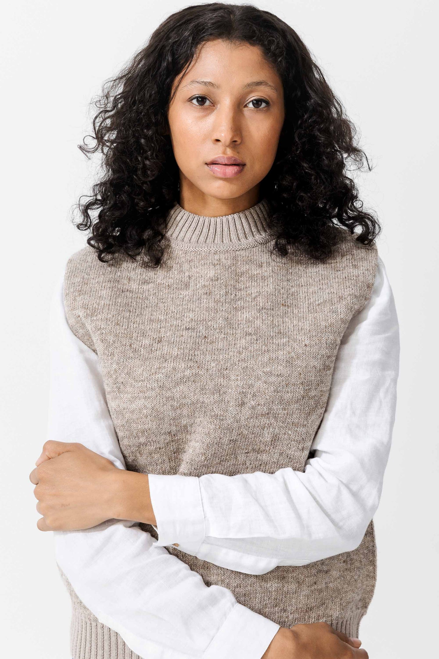 OMØ ICELANDIC WOOL CREWNECK VEST