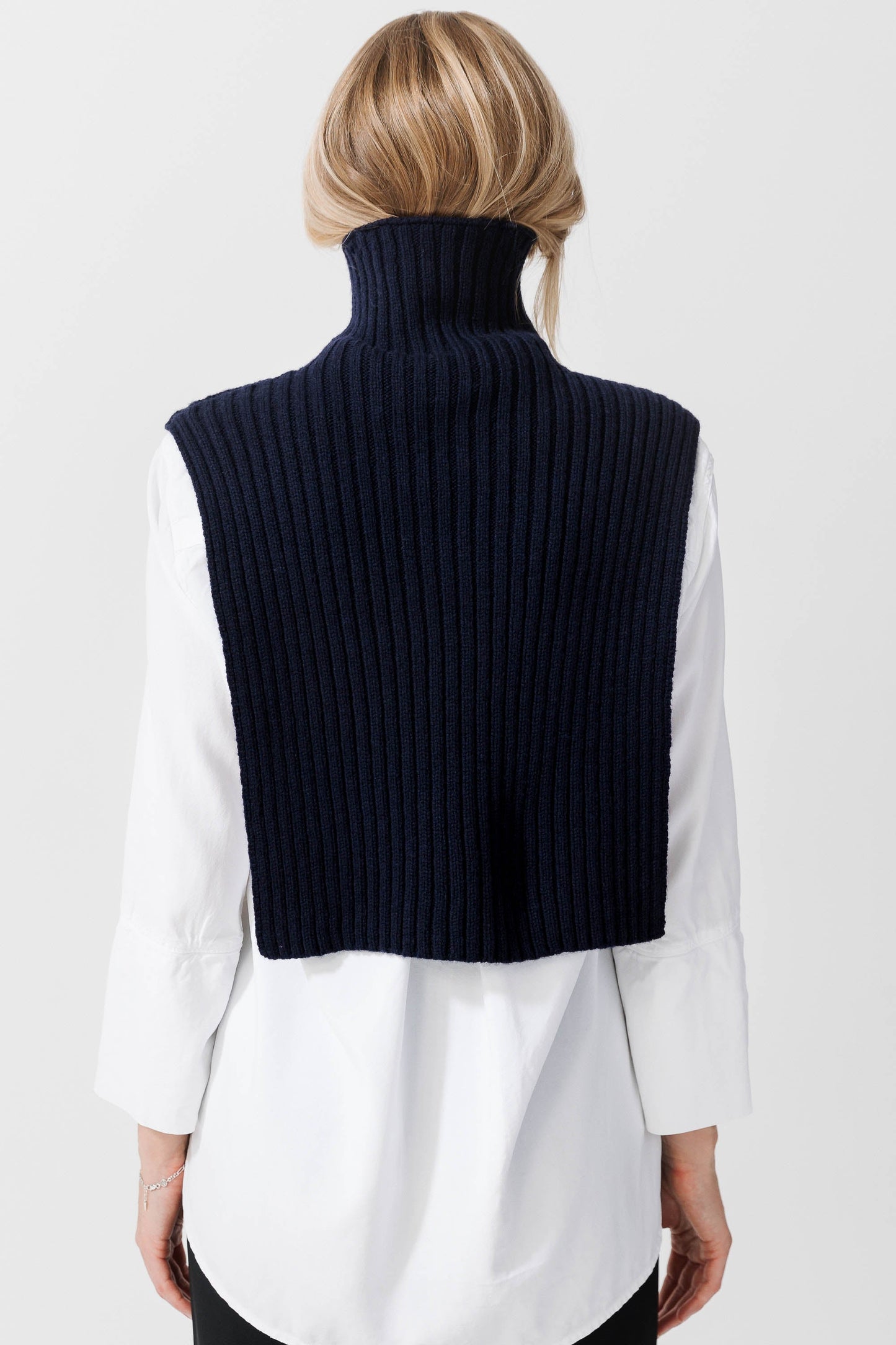 LILLEØ LAMBSWOOL BIB HIGH NECK