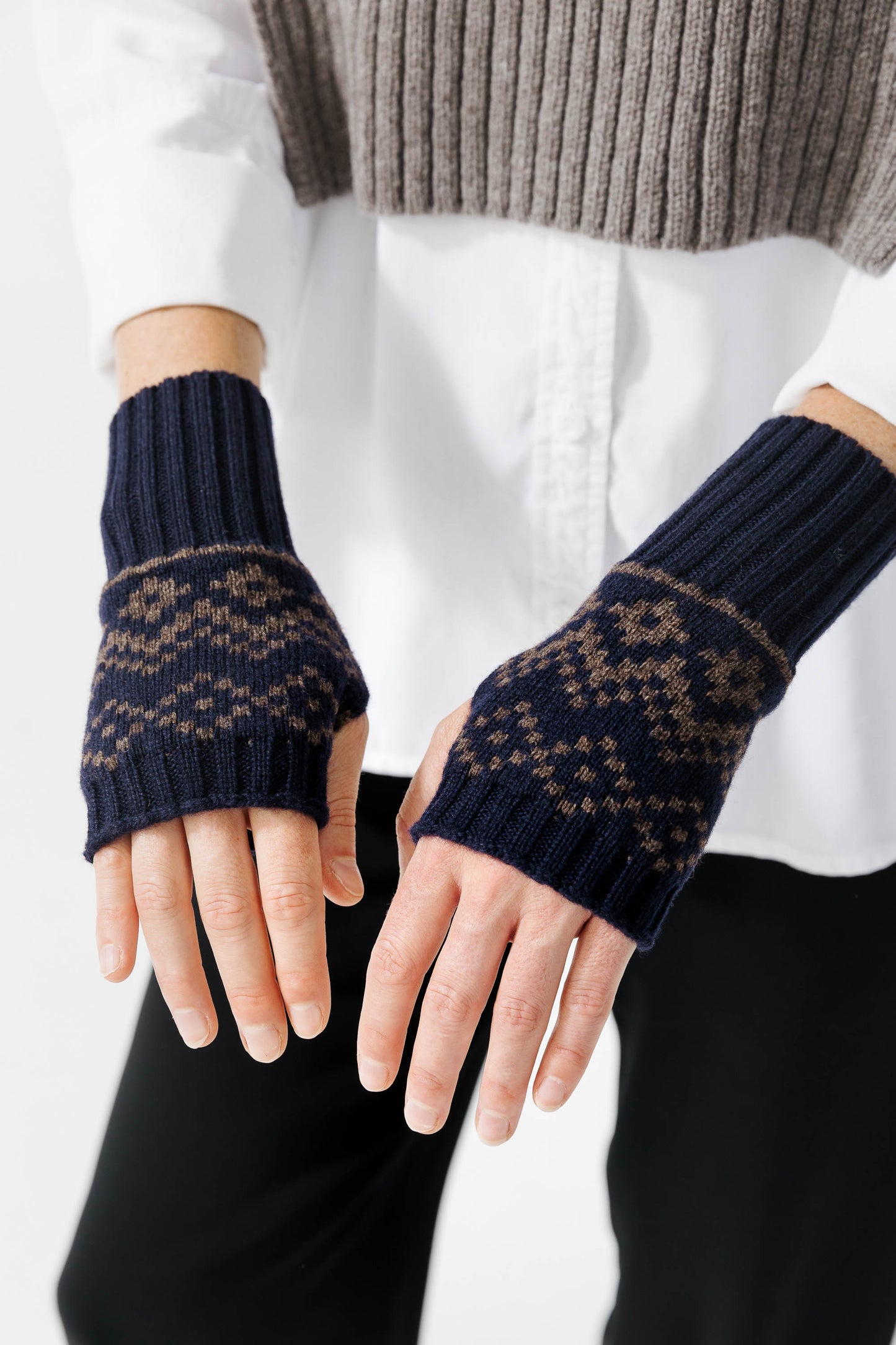 LYØ LAMBSWOOL HAND WARMERS