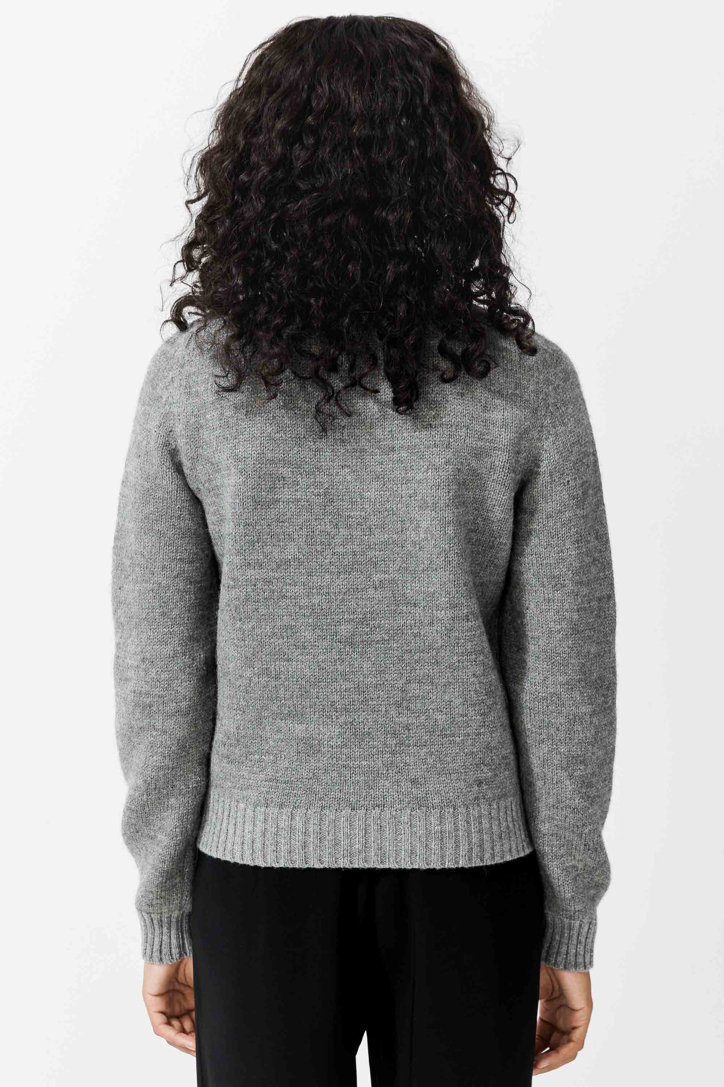 FANØ BRITISH WOOL HIGH NECK SWEATER