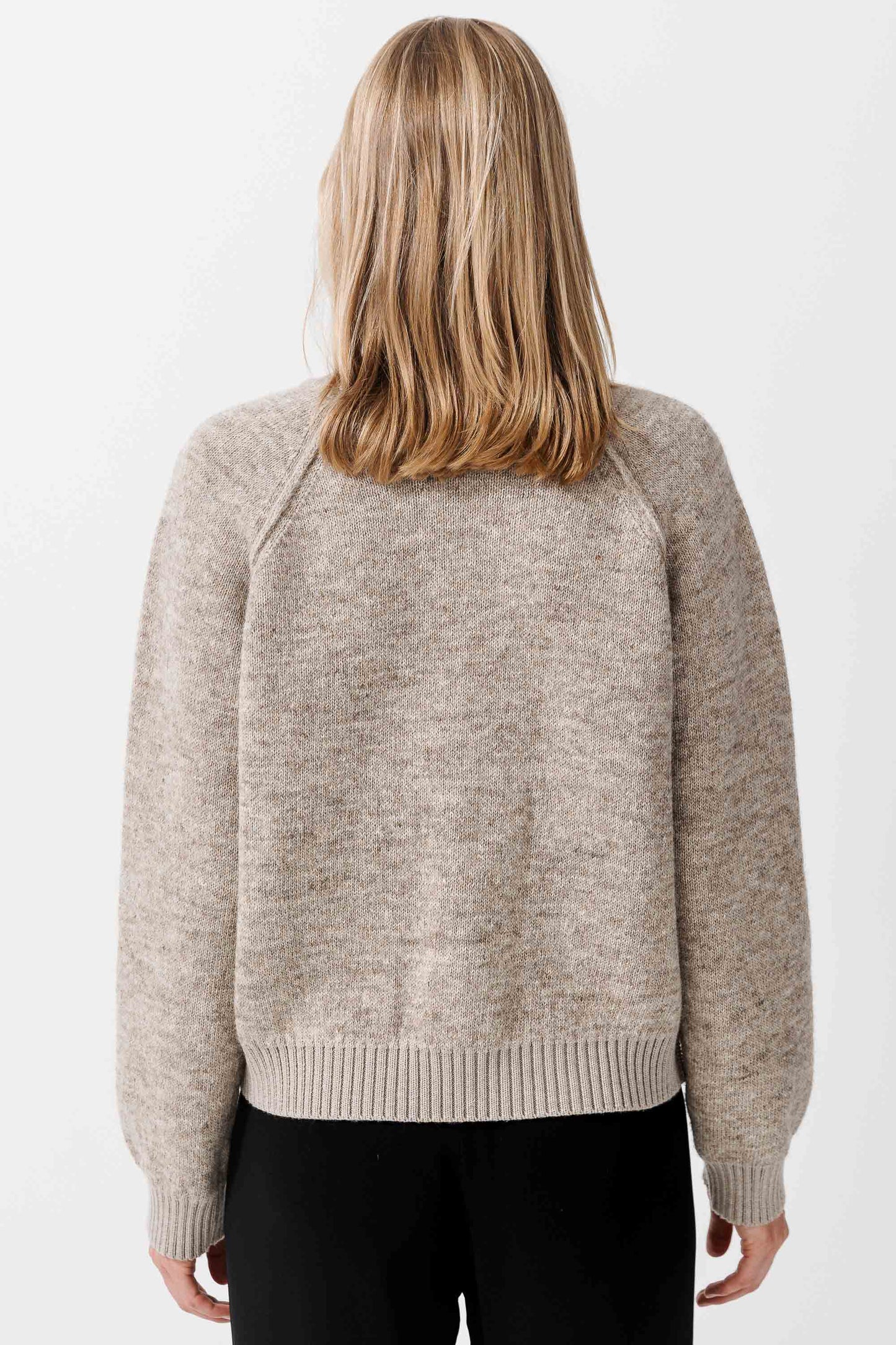 FEJØ ICELANDIC WOOL CREWNECK SWEATER