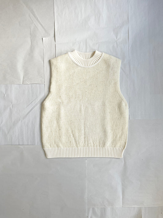 OMØ ICELANDIC WOOL CREWNECK VEST