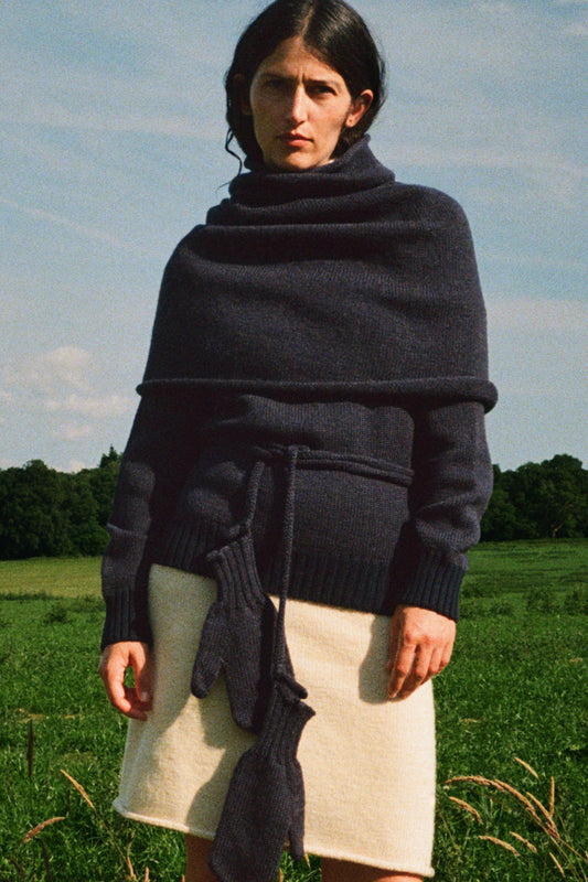FANØ BRITISH WOOL HIGH NECK SWEATER